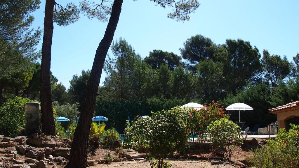 Hotel La Cigaliere Le Beausset Zewnętrze zdjęcie