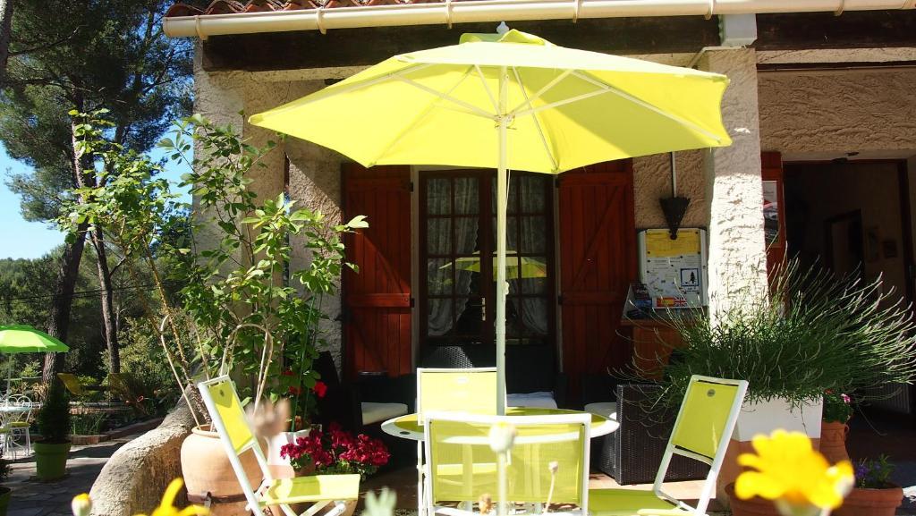 Hotel La Cigaliere Le Beausset Zewnętrze zdjęcie